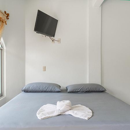 Hotel Gamito 埃斯孔迪多港 外观 照片